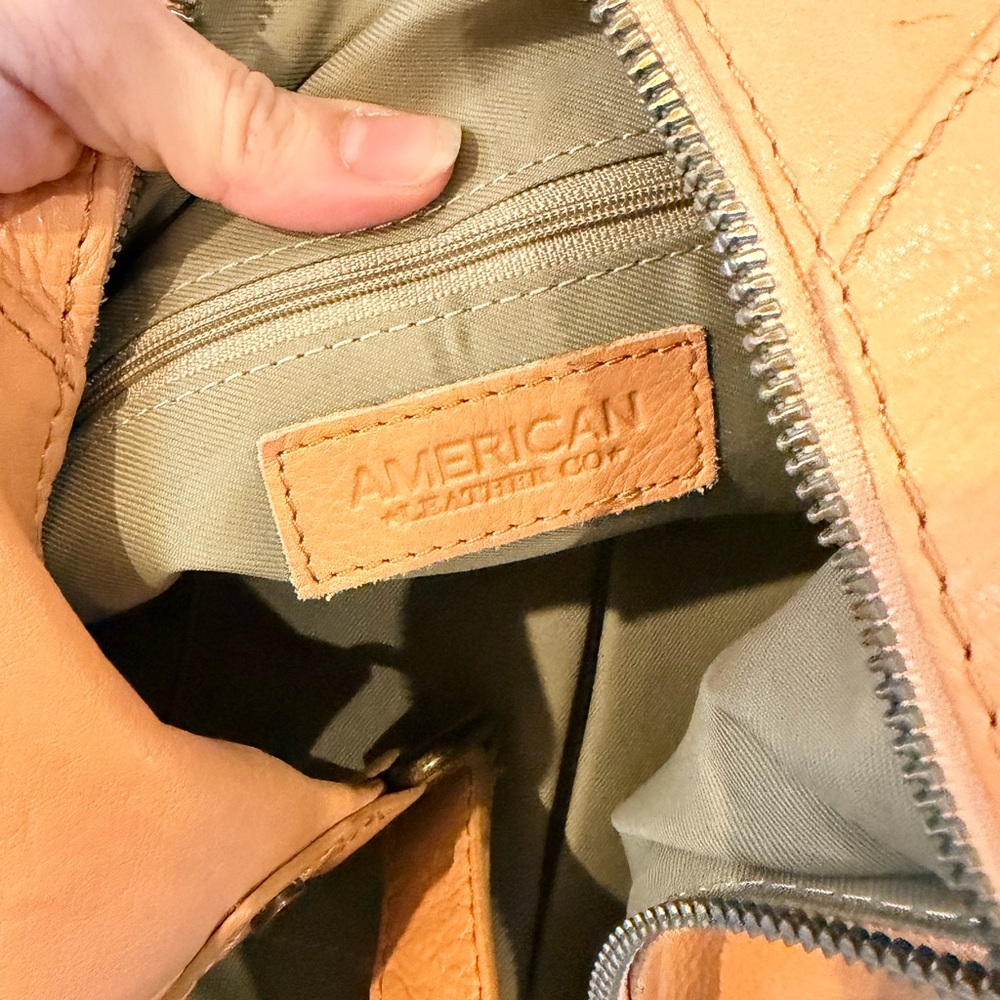 American Leather Co Carrie Caramel Brown Leather Hobo Bermuda Vintage Bag - Picture 11 of 13